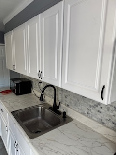 4555 Derby Manor Dr - Photo 2 of 20