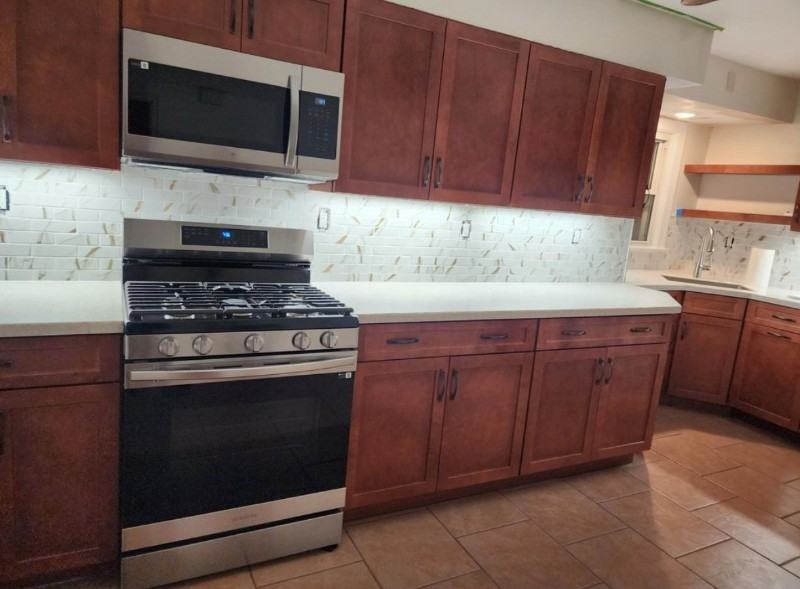 13 Hobart Pl - Photo 3 of 15