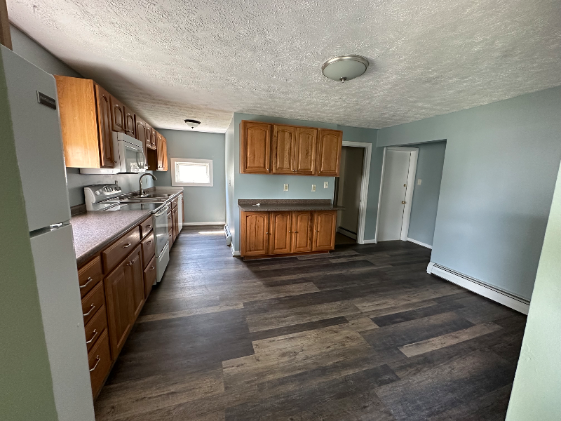 140 Broadway Ave #1 - Photo 2 of 9