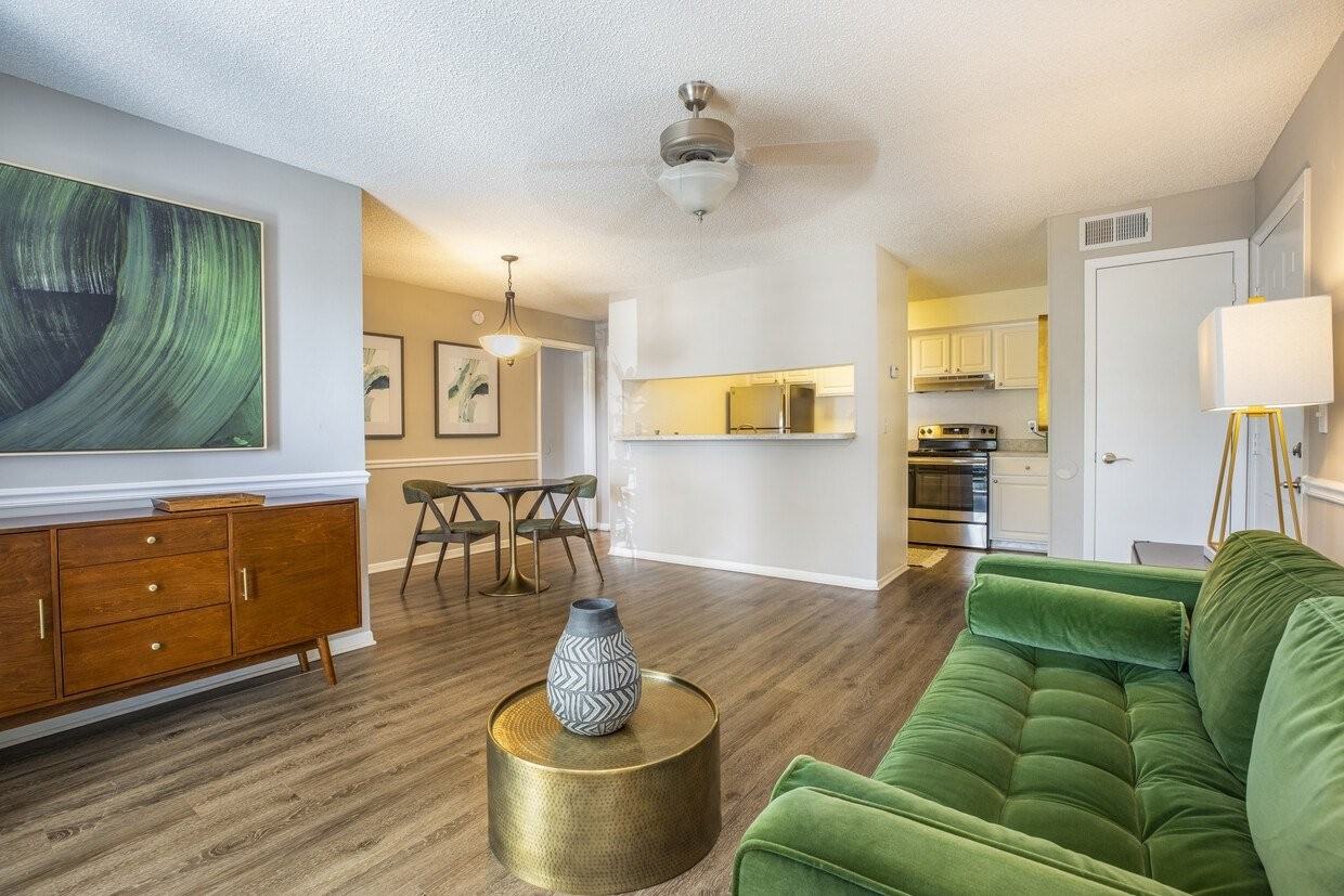 Reserve at Lakeland Apartment Homes - Photo 2 of 35