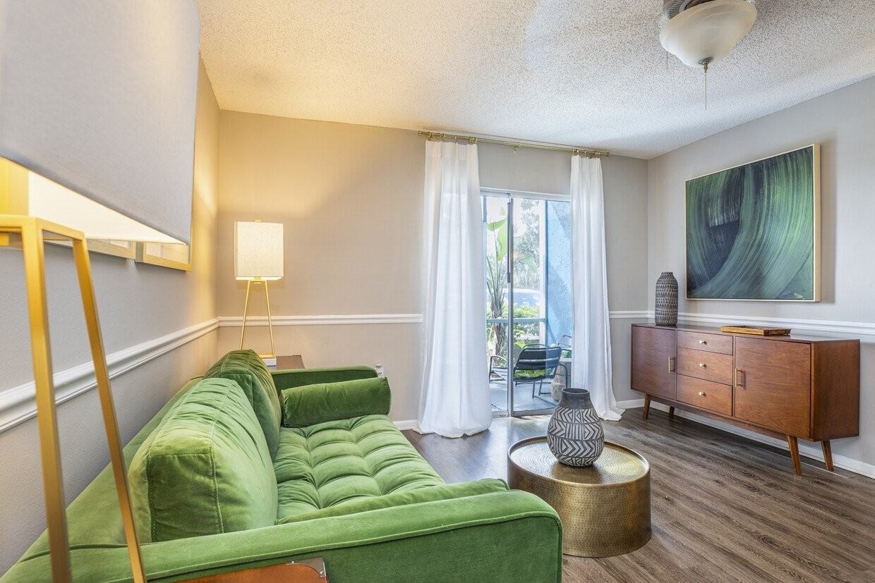 Reserve at Lakeland Apartment Homes - Photo 5 of 35