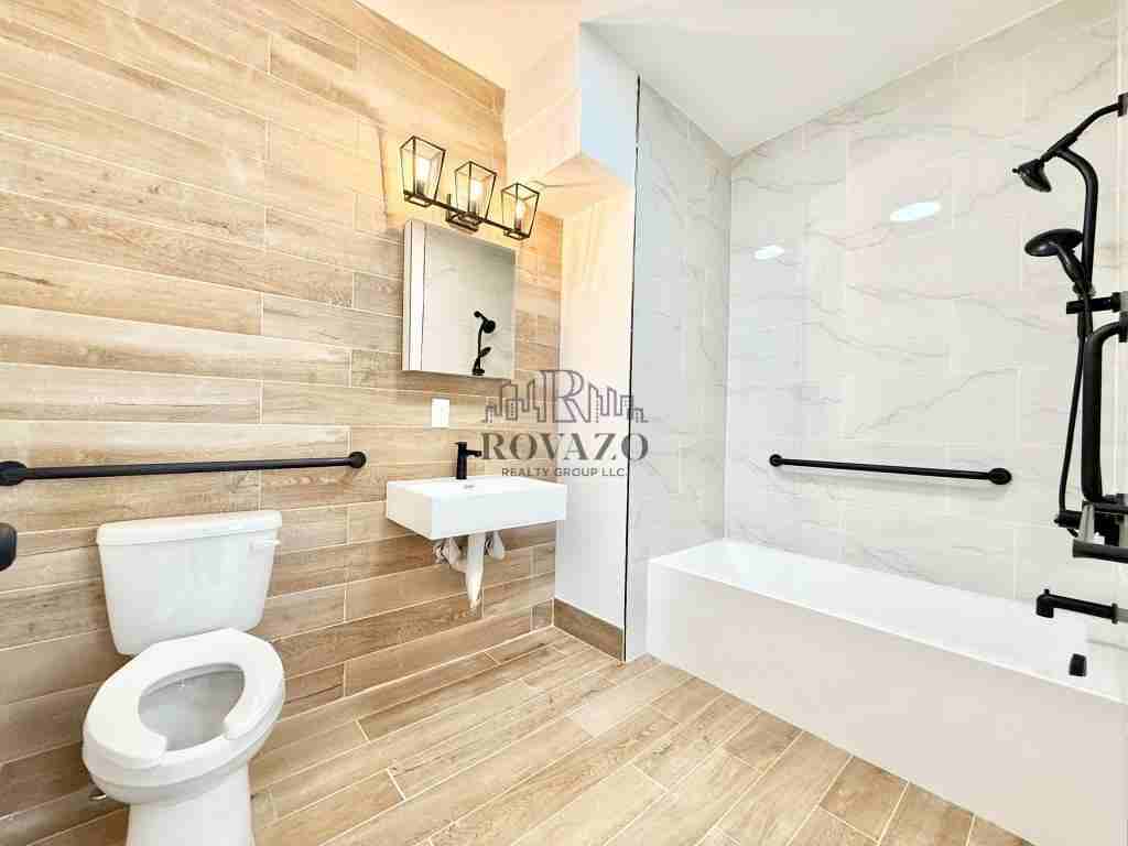 98 Clinton Ave #101AB - Photo 3 of 3