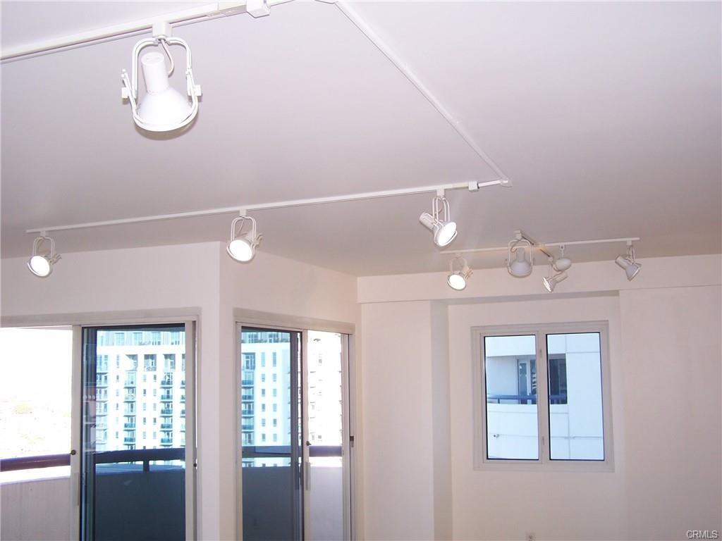 525 East Seaside Way #1601 - Photo 5 of 8