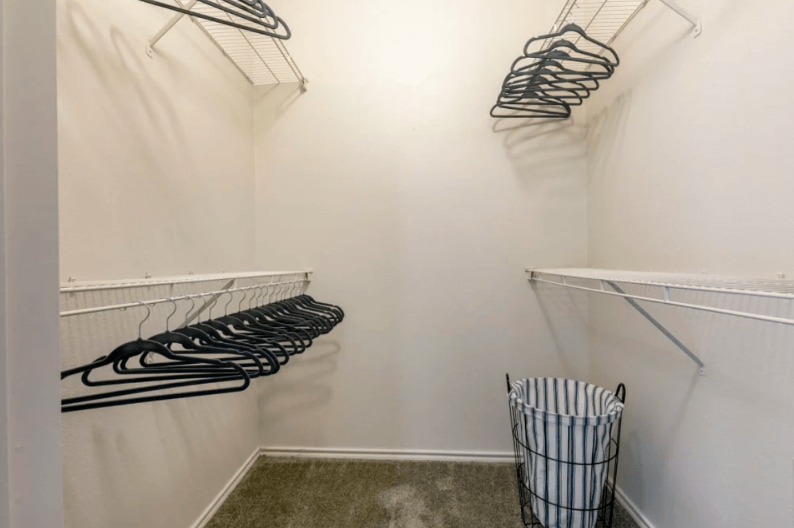 Keystone Falls Apartment Homes - Photo 4 of 10