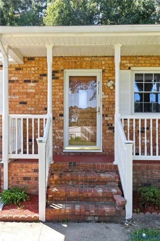 2111 Clary Road - Photo 5 of 47