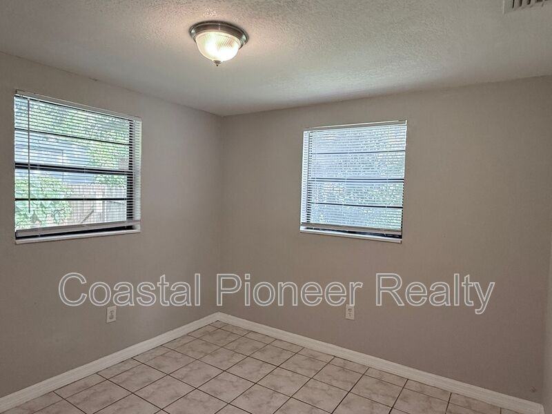 2576 42nd Ave N #A - Photo 7 of 16