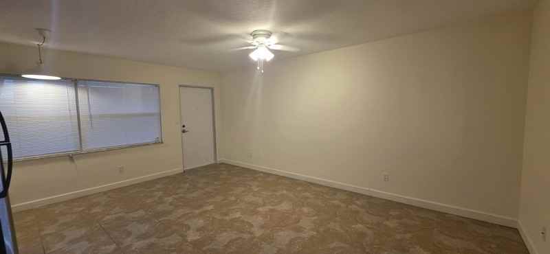 224 6th Avenue North #11 - Photo 5 of 11