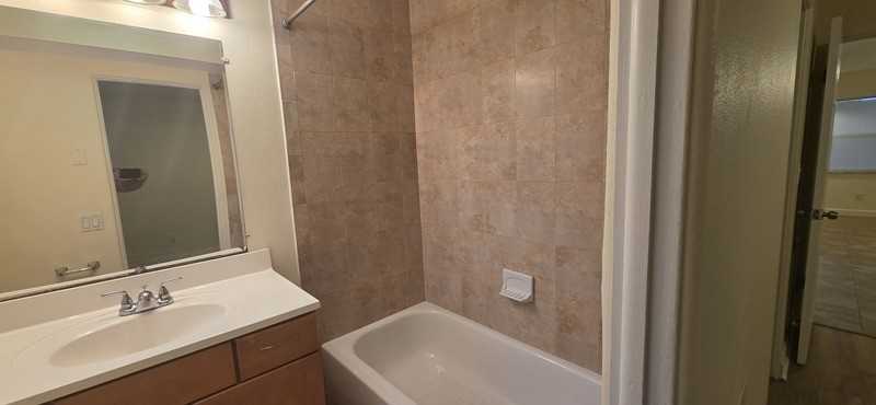 224 6th Avenue North #11 - Photo 6 of 11