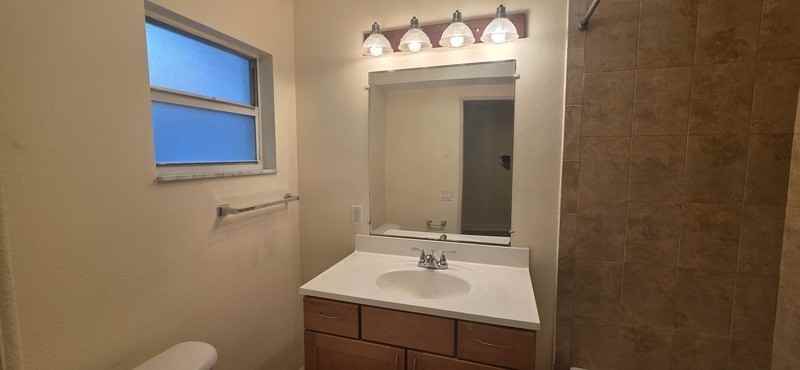 224 6th Avenue North #11 - Photo 7 of 11