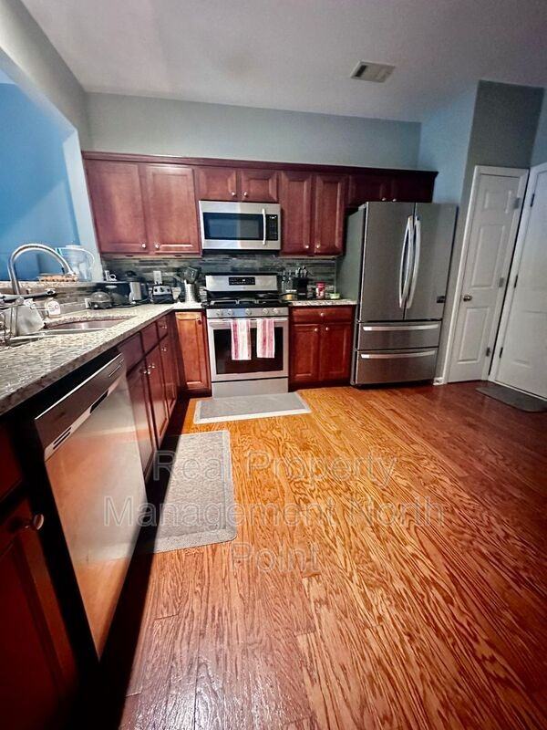 13297 Marrywood Ct - Photo 2 of 11