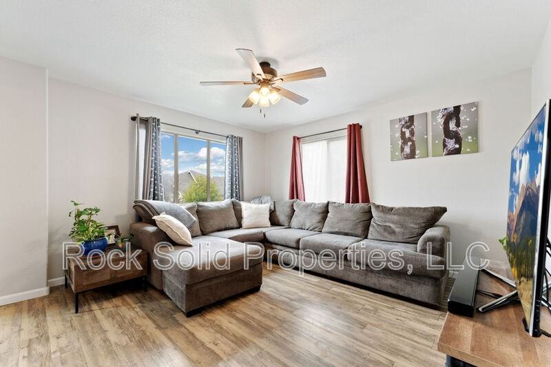 4024 Gunsmoke Rd - Photo 5 of 20