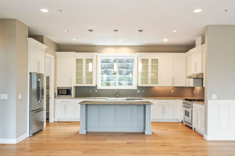 307 Nw Meridian Ridge Ct - Photo 3 of 35