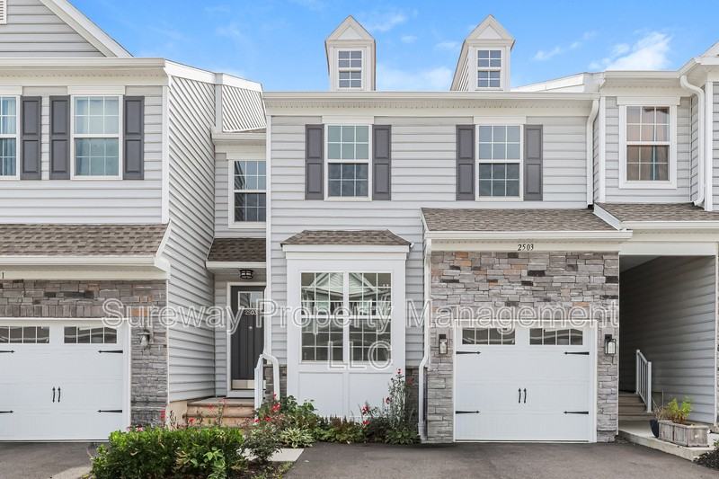 2503 Charleston Dr - Photo 2 of 30