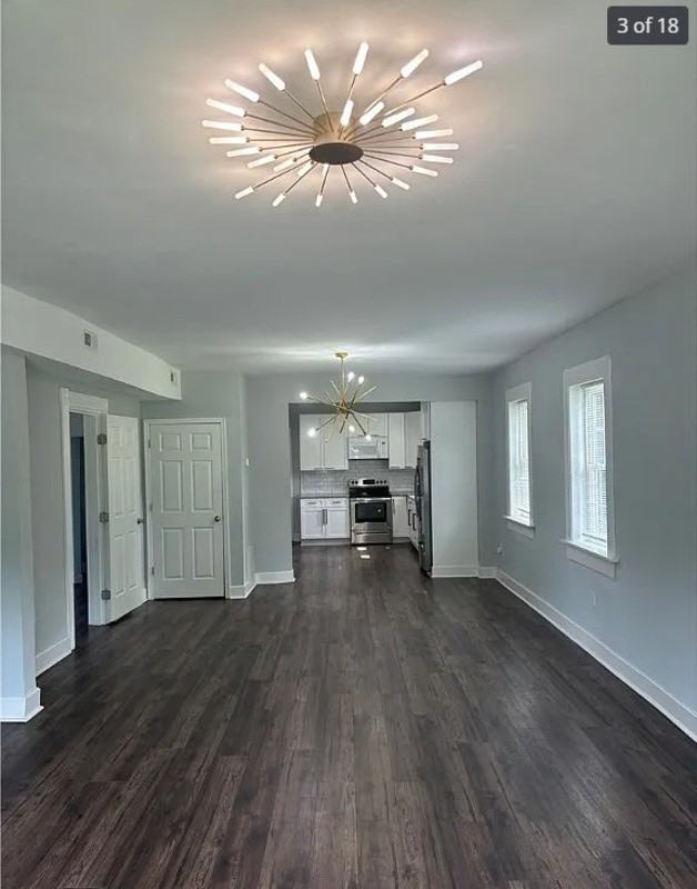 924 Lee Ave - Photo 3 of 18