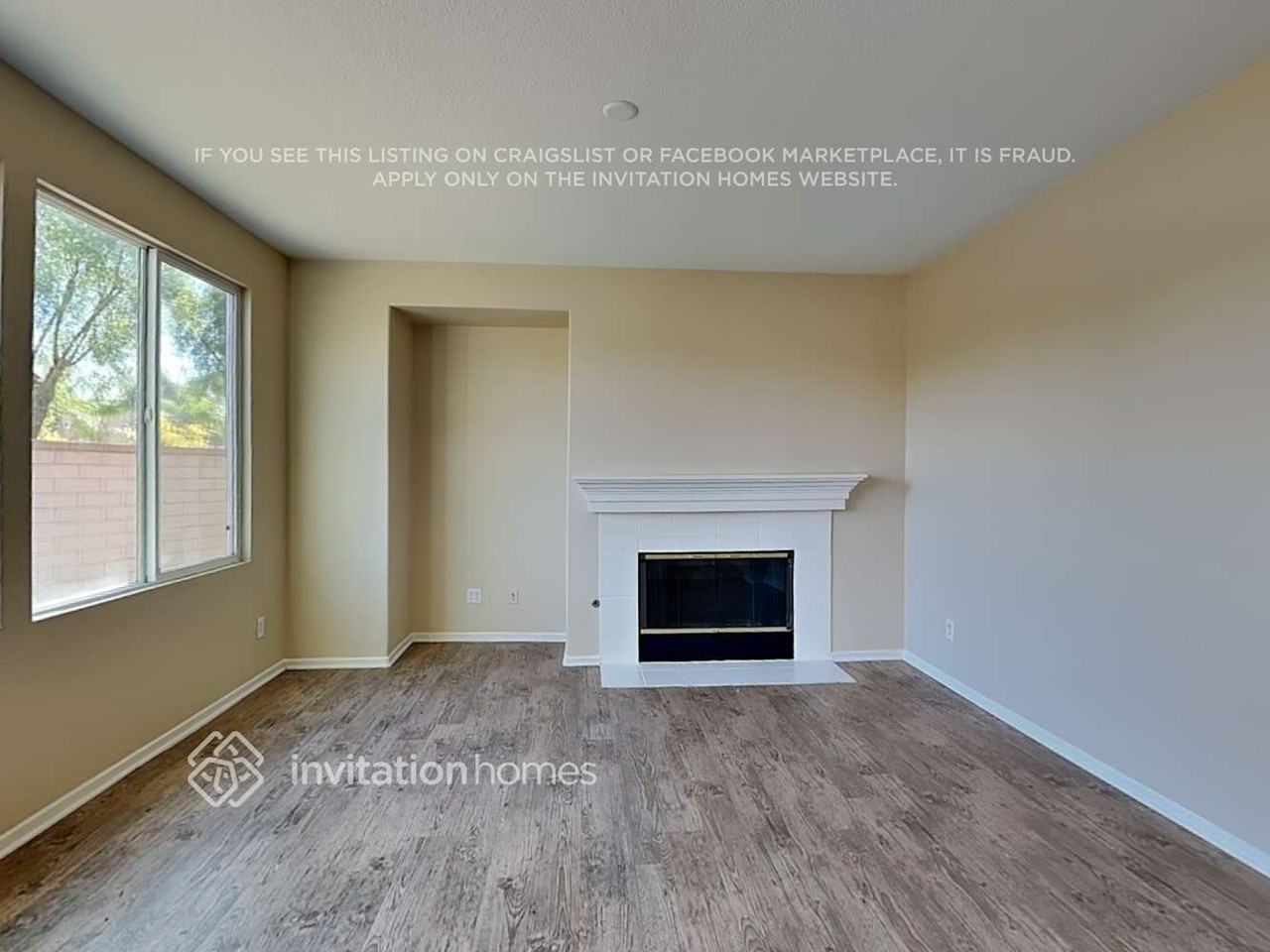 1678 Bella Regina Way - Photo 6 of 22