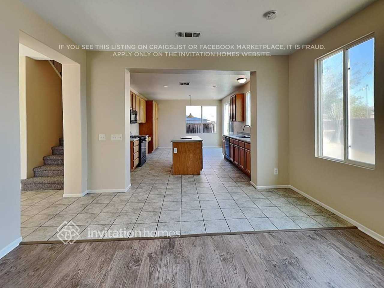 1678 Bella Regina Way - Photo 7 of 22