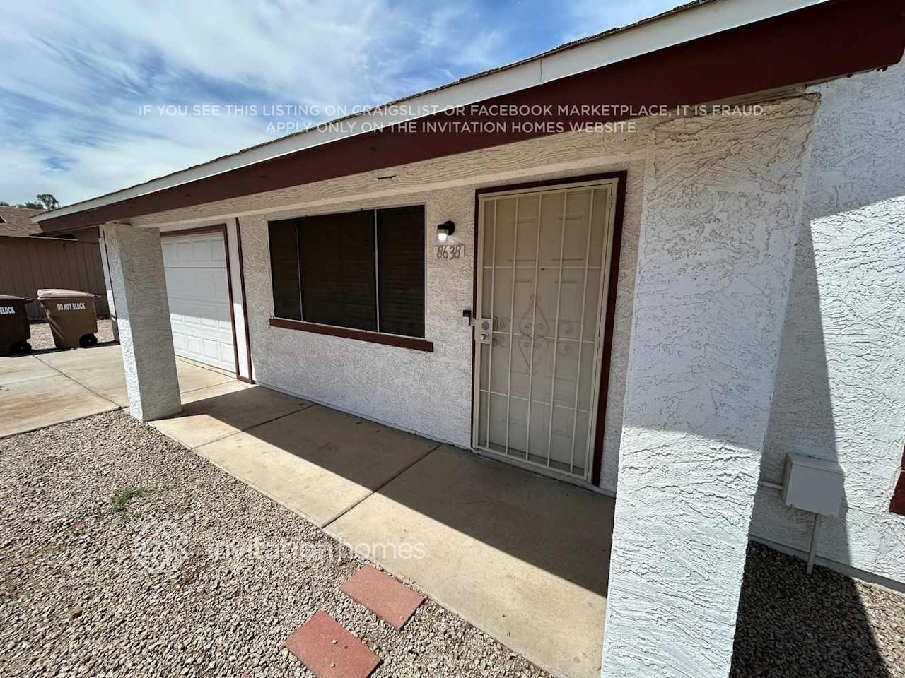 8638 W Lawrence Ln - Photo 2 of 15