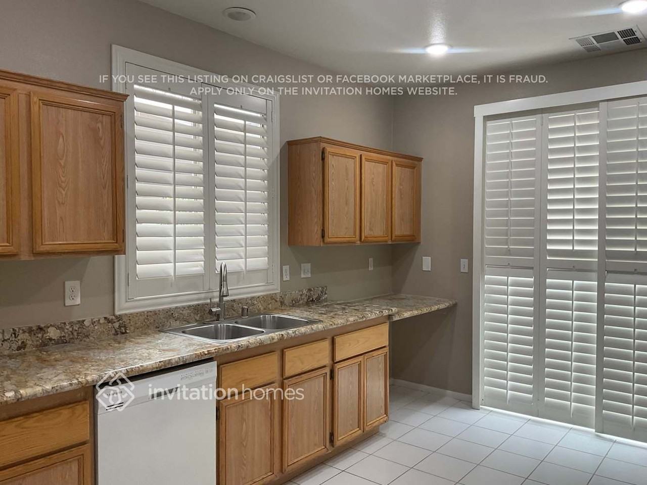 5952 Hickory Nut Ave - Photo 5 of 12