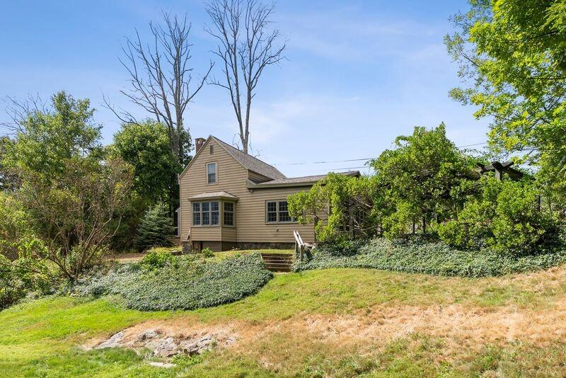 5 Sentry Hill Rd - Photo 2 of 39