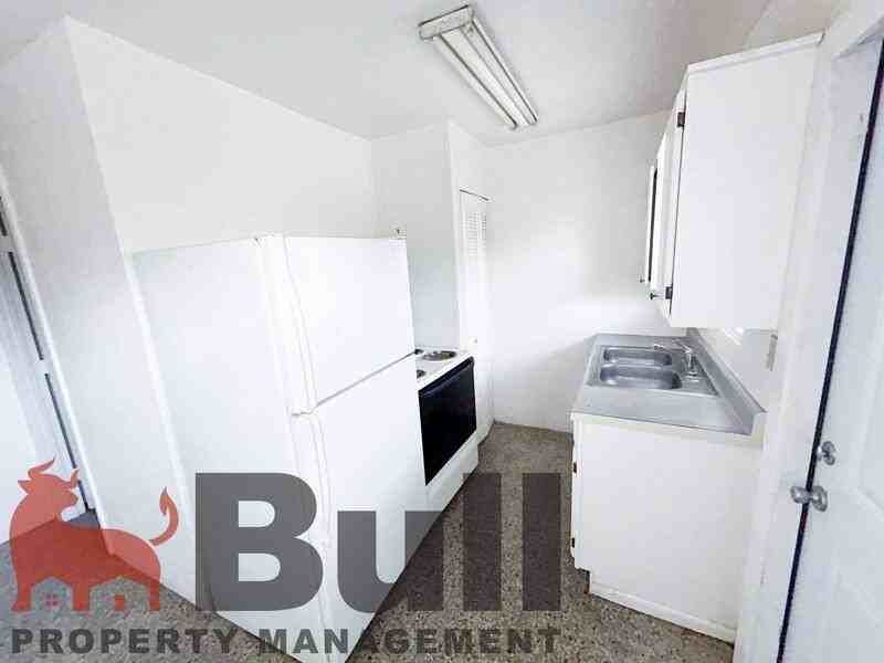 214 S West St #33 - Photo 3 of 10