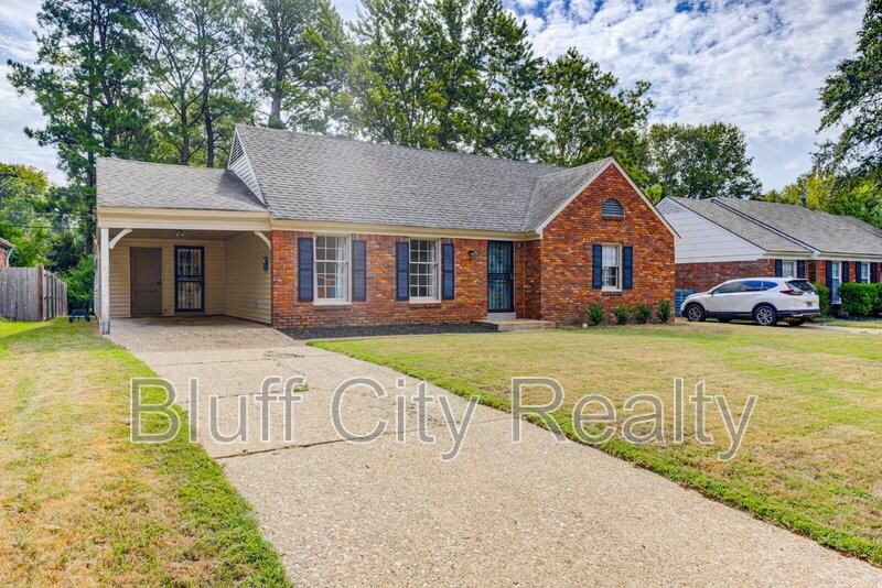 1620 Sterling Dr - Photo 2 of 24