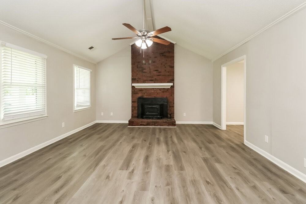 14049 Kedleston Rd - Photo 5 of 16