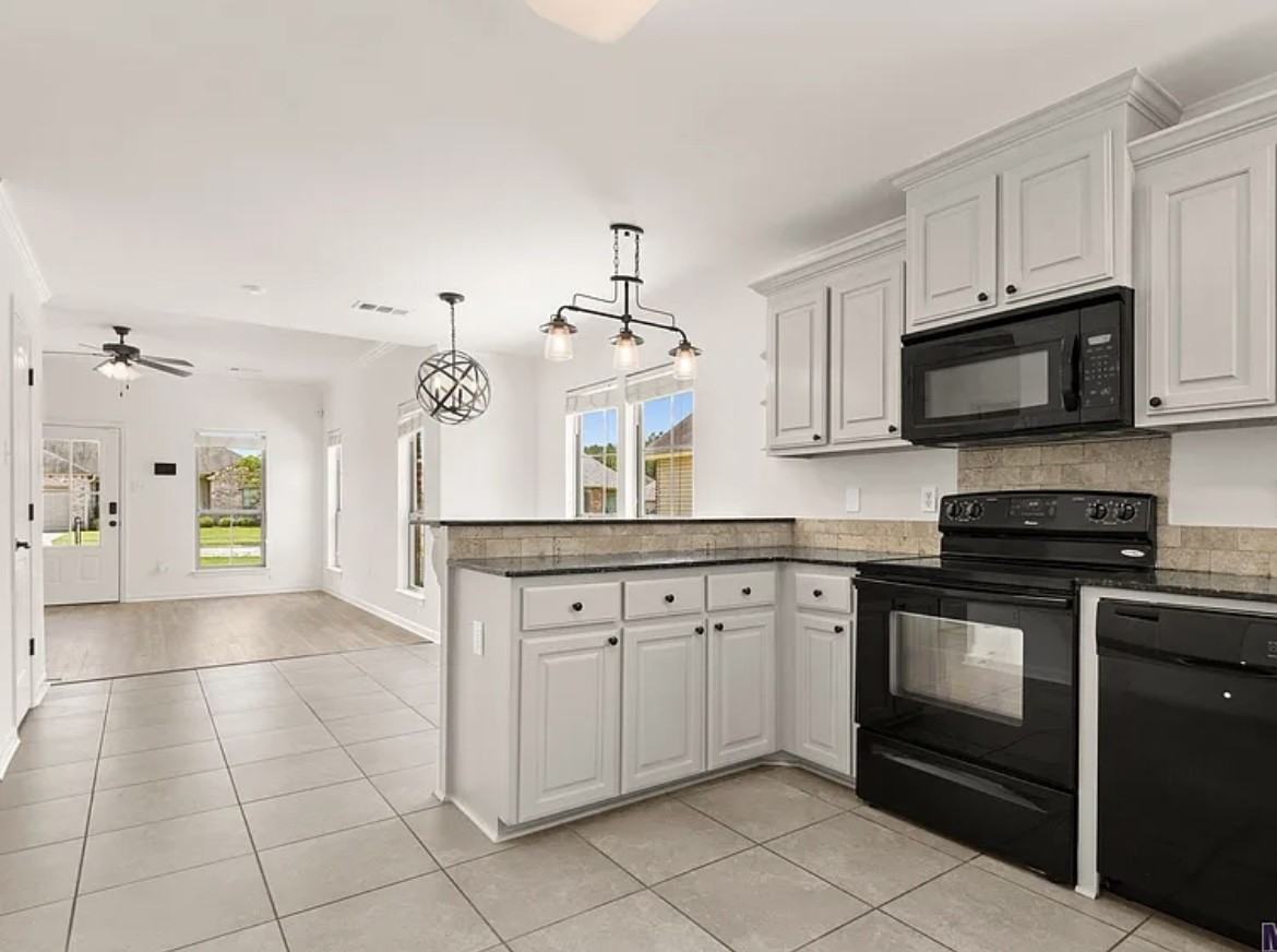 25271 Black Lake Ave #NA - Photo 2 of 10