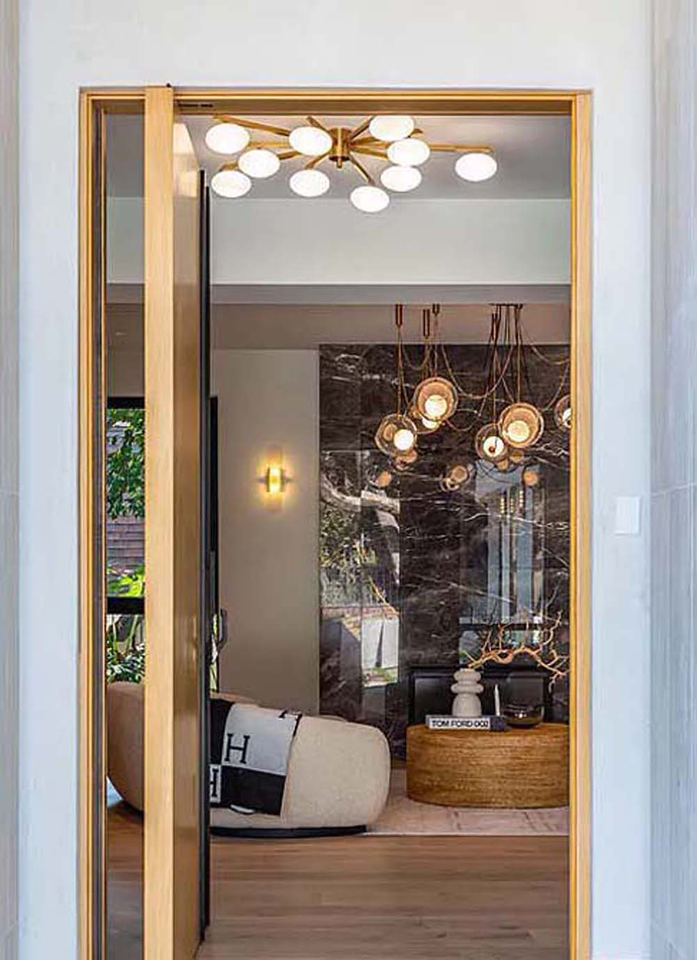 1271 Sunset Plaza Dr #NA - Photo 4 of 37