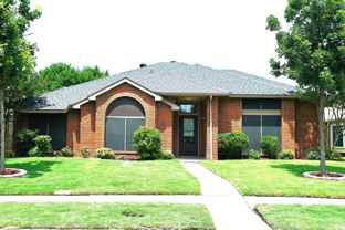 2906 Kingswood Dr #NA - Photo 1 of 1