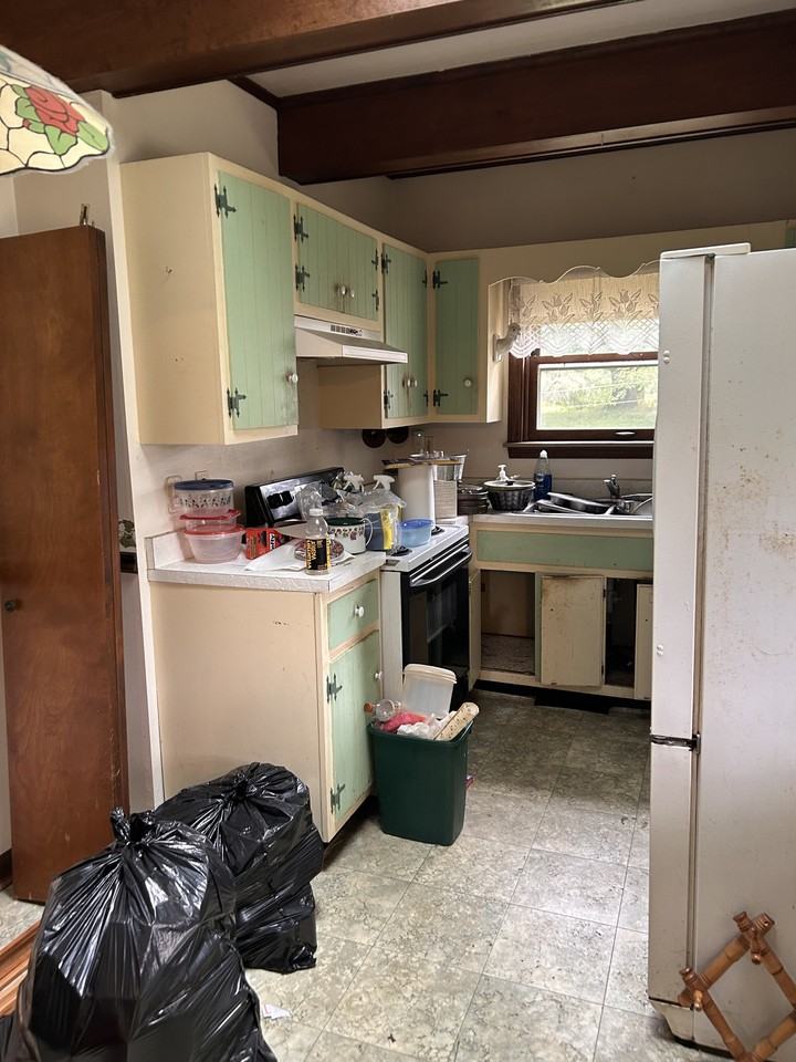 2597 Leesburg Grove City Rd #NA - Photo 6 of 8