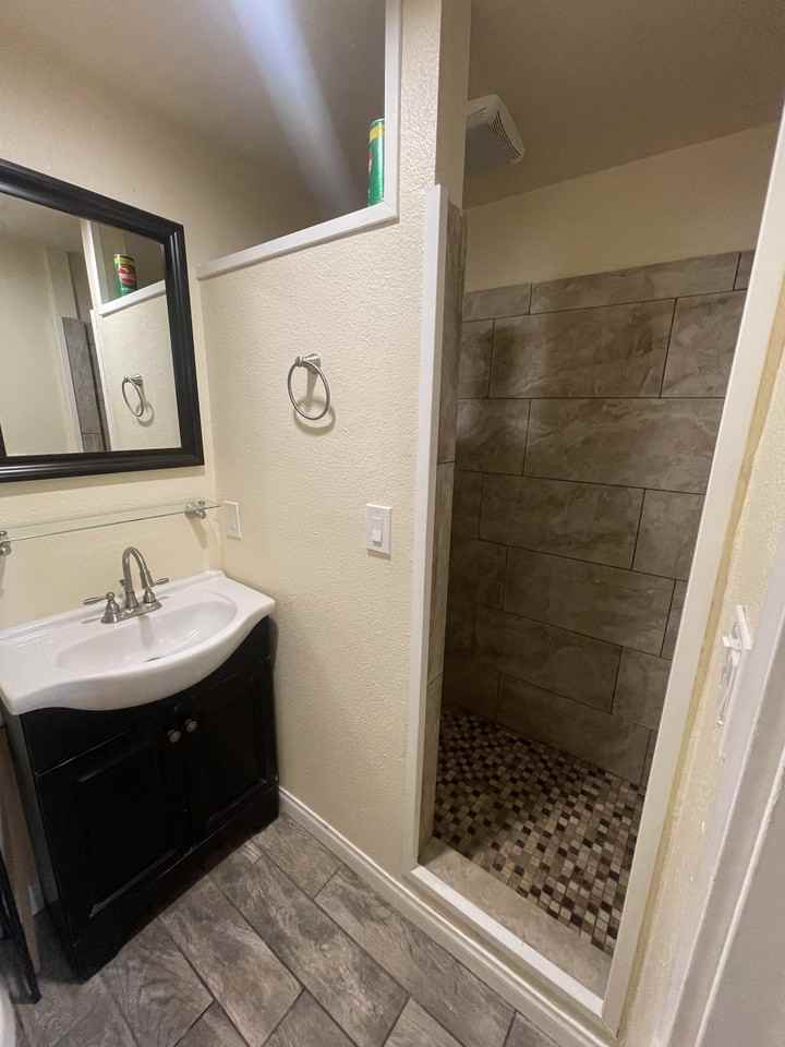19122 Clymer St #NA - Photo 7 of 46