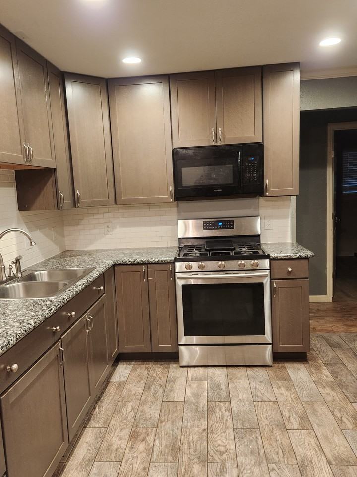 5285 Charles St #NA - Photo 2 of 15