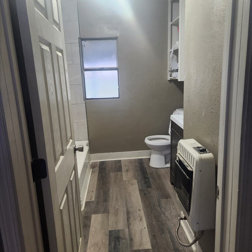 1880 72nd Ave #NA - Photo 3 of 12