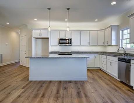 205 Mayflower Rd #NA - Photo 3 of 19