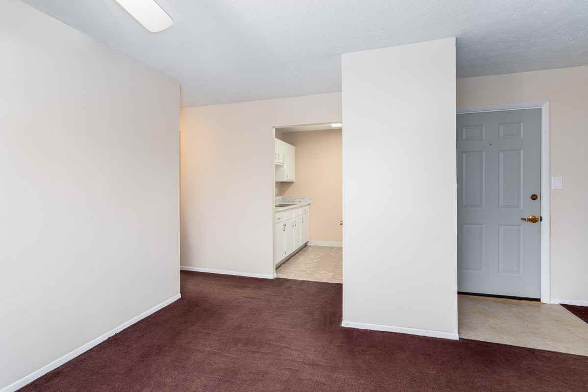 4 Posey Dr #B8 - Photo 2 of 4