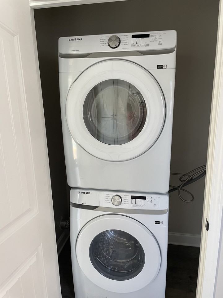 6690 Eastbrook Avenue Southwest #NA - Photo 4 of 10