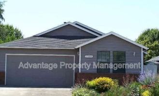 1138 Ne Conser Pl - Photo 1 of 1