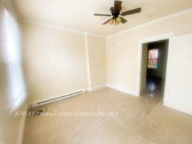 215 W Vine St #1 - Photo 1 of 1