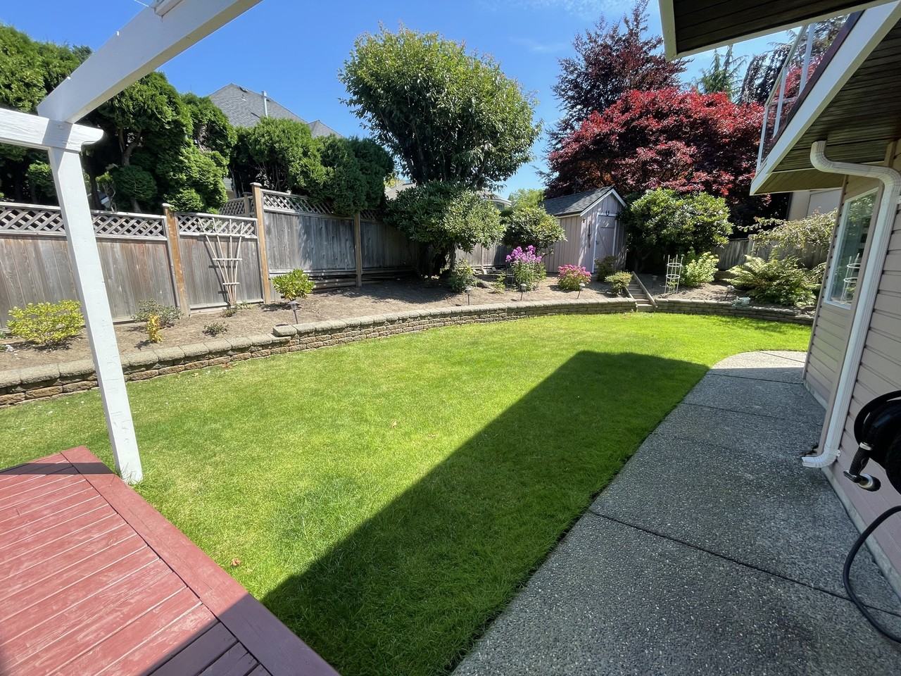 1811 Ocean Surf Place - Photo 3 of 24