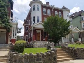 871 Wynnewood Rd #1stFL - Photo 1 of 1