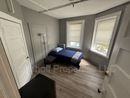 featured image of 376 Washington St