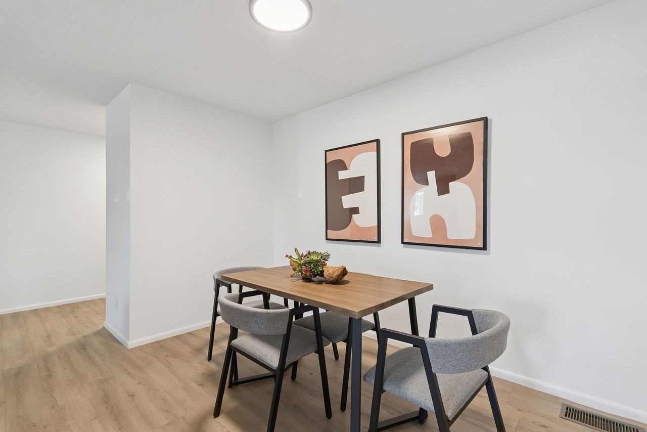 ReNew on Lindbergh - Photo 5 of 50