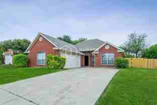 4925 Marcus Dr - Photo 1 of 1