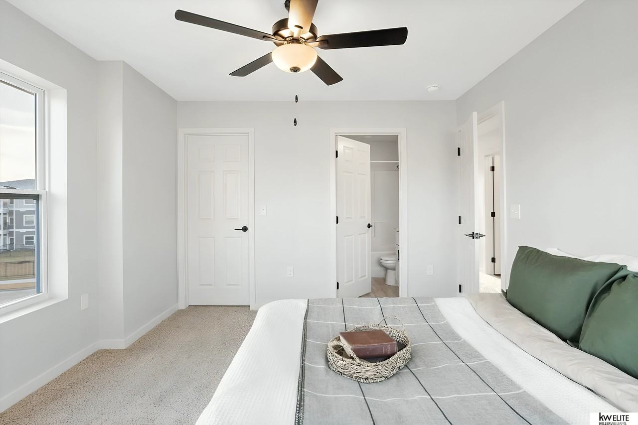 20855 R Court - Photo 6 of 31