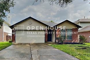 2039 Greencrest Dr - Photo 1 of 1