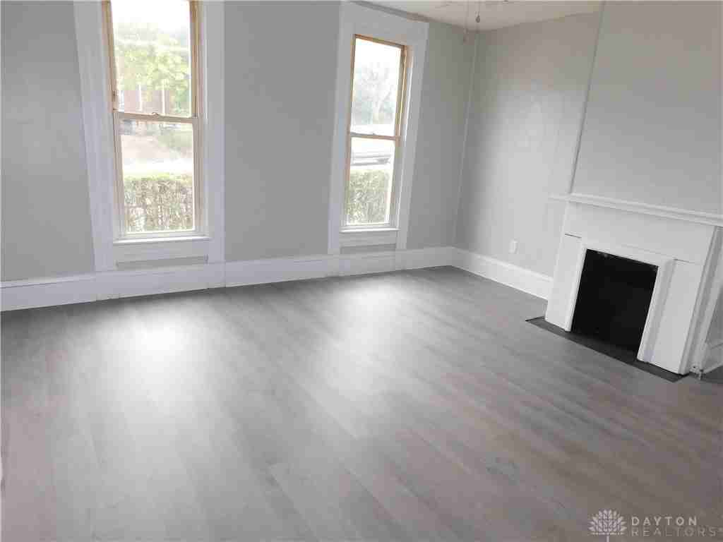 115 Lincoln Ave - Photo 7 of 16