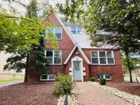 17 Elm Ct Apt B #Apt B - Photo 1 of 1