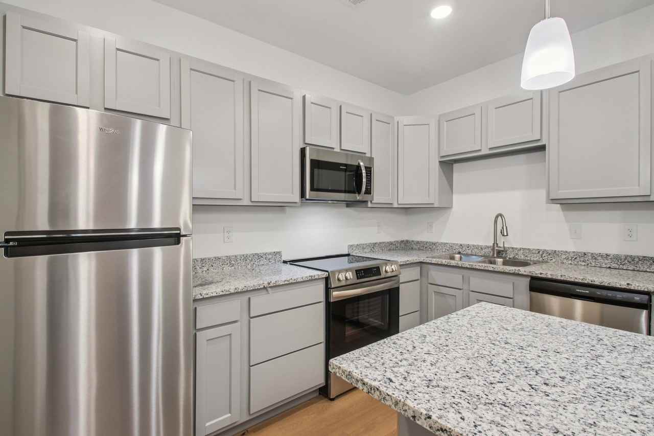 Portland Place Apartments - Photo 5 of 50