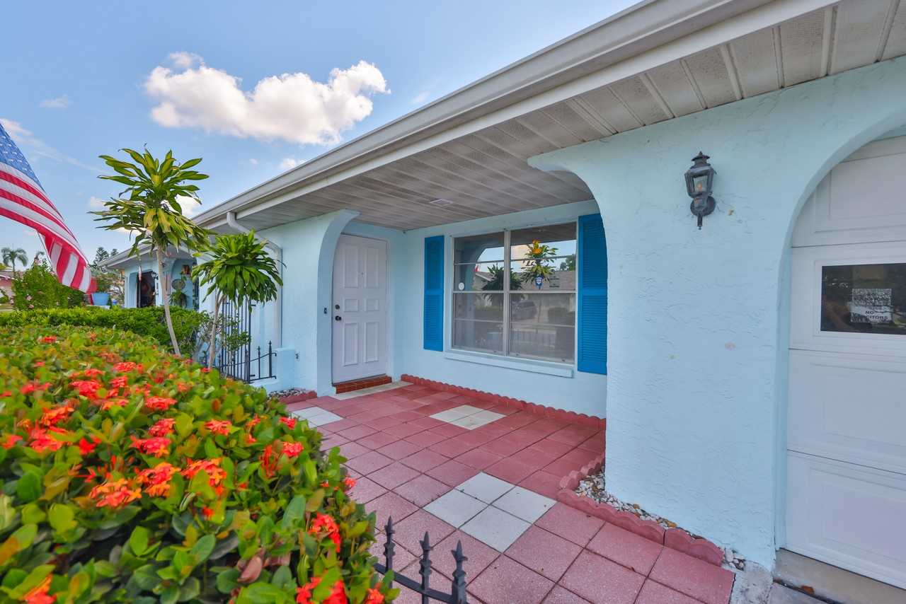 1219 Wild Feather Ln - Photo 2 of 47