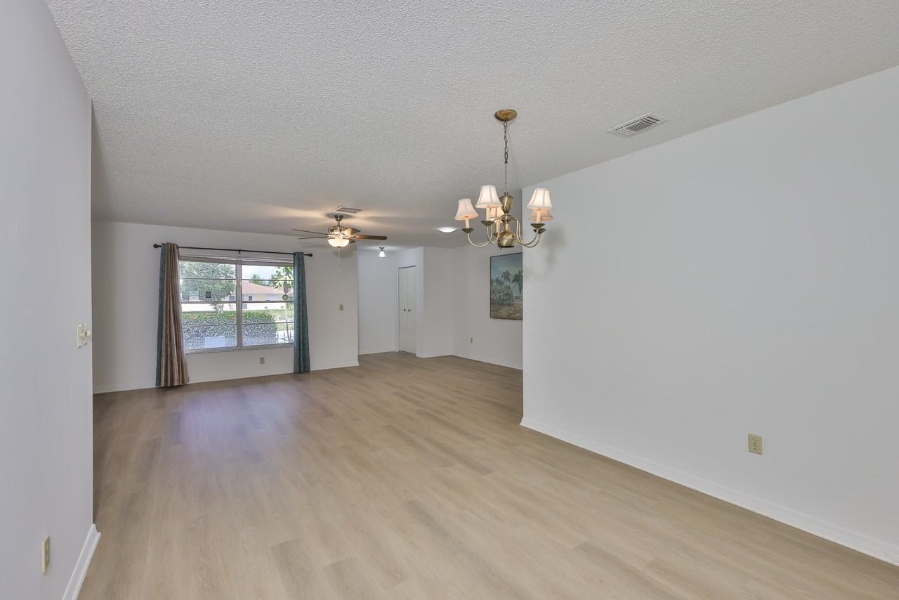 1219 Wild Feather Ln - Photo 7 of 47